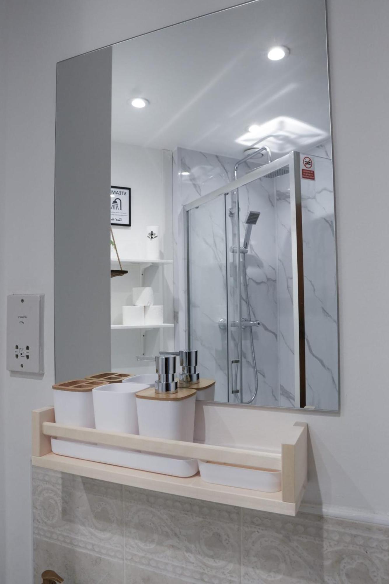 Whole 2-Bed Apartment - Contractors, Professionals, Ulez Free, Free Parking, B'Ham City 10Mins バーミンガム エクステリア 写真